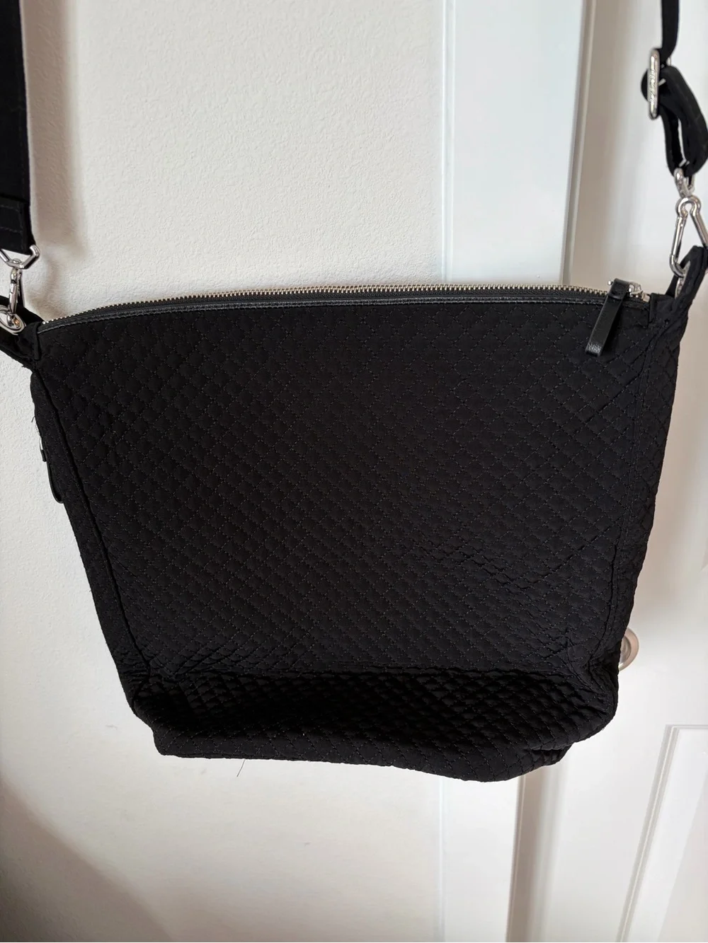 NWOT Vera Bradley Carson Hobo Bag Winter Patchwork Crossbody Purse Quilted Black